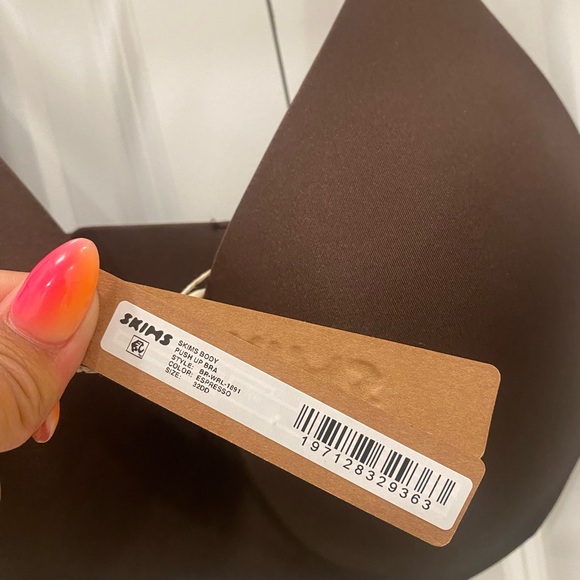 Skims Expresso Push-Up Bra, Size 32DD - Picture 2 of 3